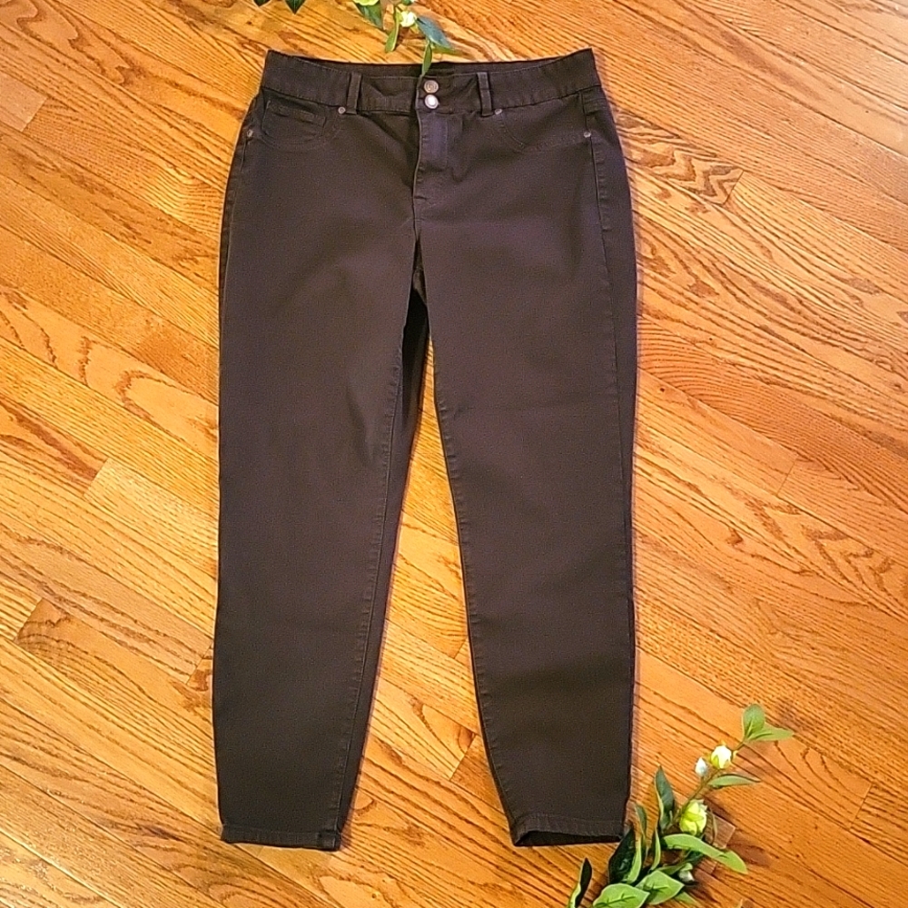 Maurice's Brown Jeggings